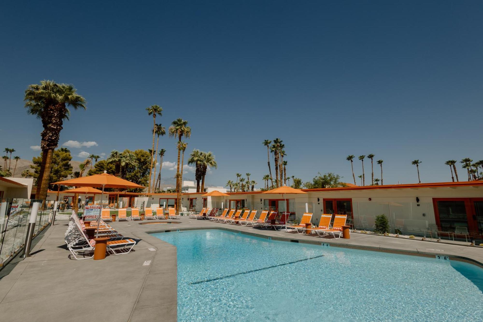 Mojave Resort - Adults Only Палм Дезърт Екстериор снимка