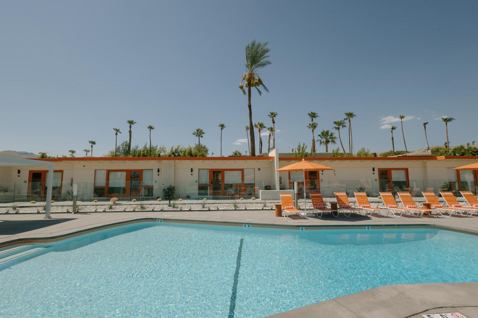 Mojave Resort - Adults Only Палм Дезърт Екстериор снимка