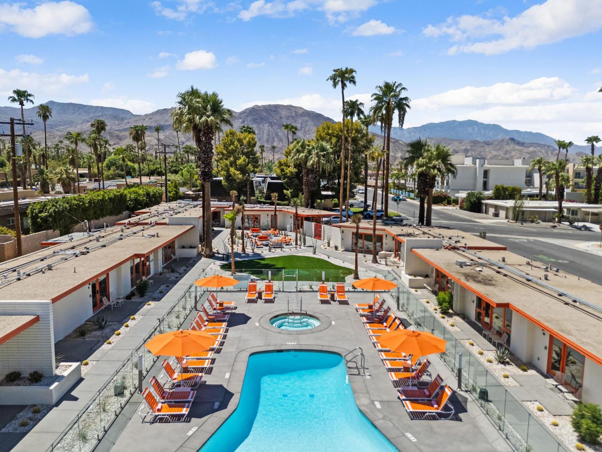 Mojave Resort - Adults Only Палм Дезърт Екстериор снимка